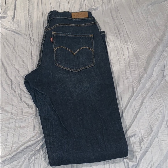 Levi bold curve jeans - Picture 3 of 8